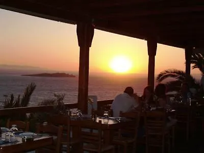 **  Отель Carrop Tree Mykonos Town Греция