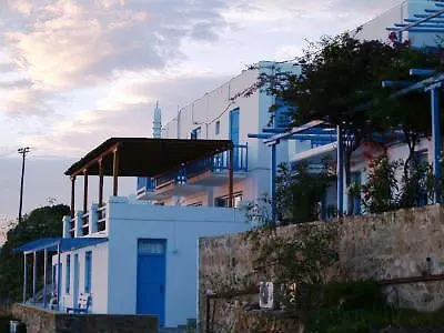 Отель Carrop Tree Mykonos Town